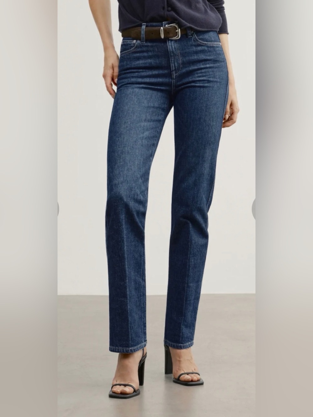 AYR The Legend Wash Skyscraper Straight Jeans in Dark Blue Denim
Sz 27s